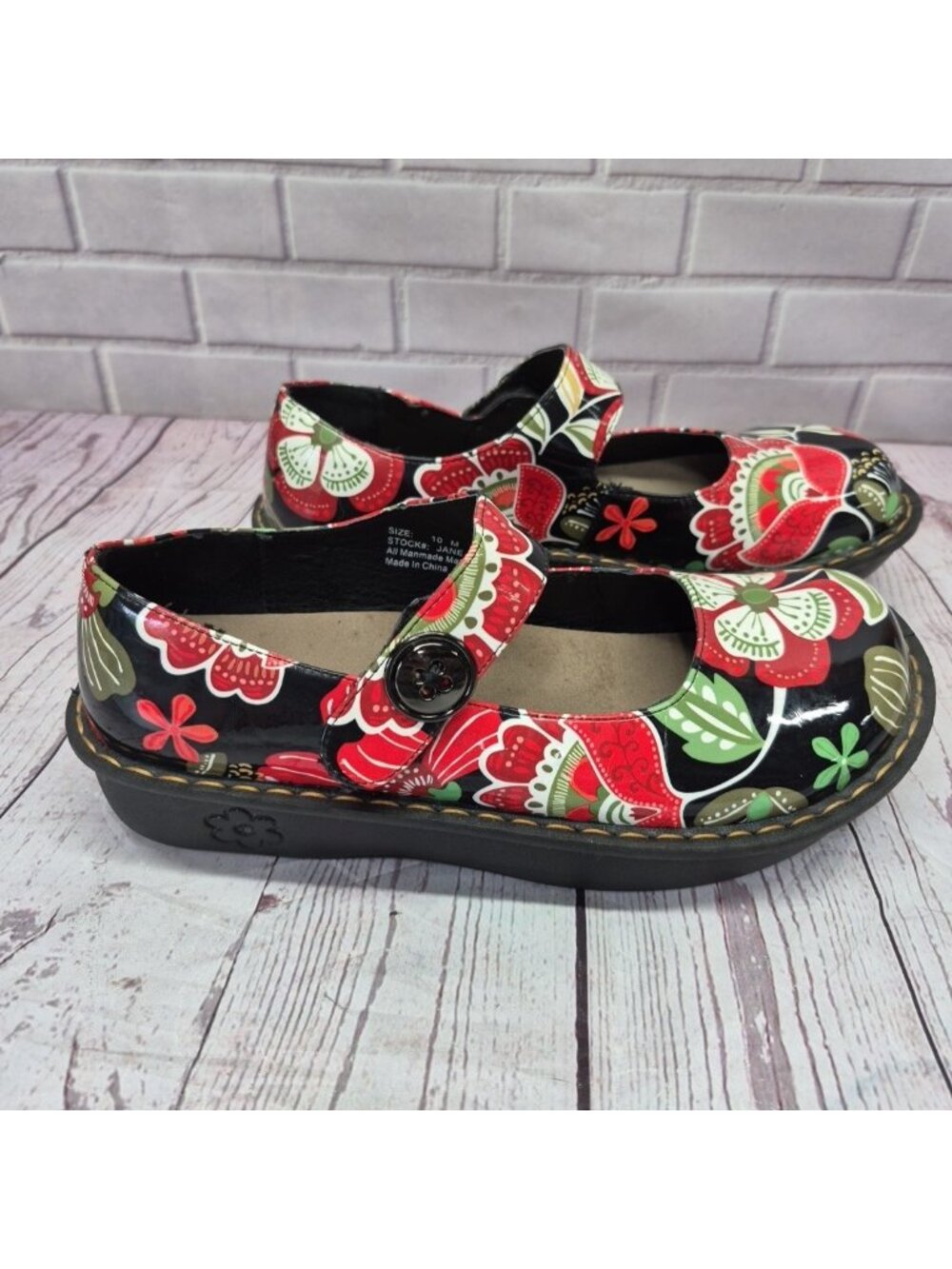 Ingaro Women's Floral Mary Jane Clogs Shoes Size 10M~Slip Resistant - Picture 3 of 12